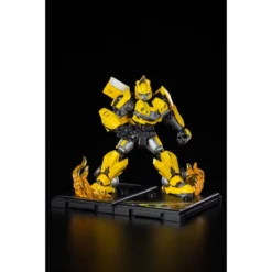 Alternative view of Transformers Classic Class 02 Bumblebee Blokees Model Kit (OCTUBRE 2025)